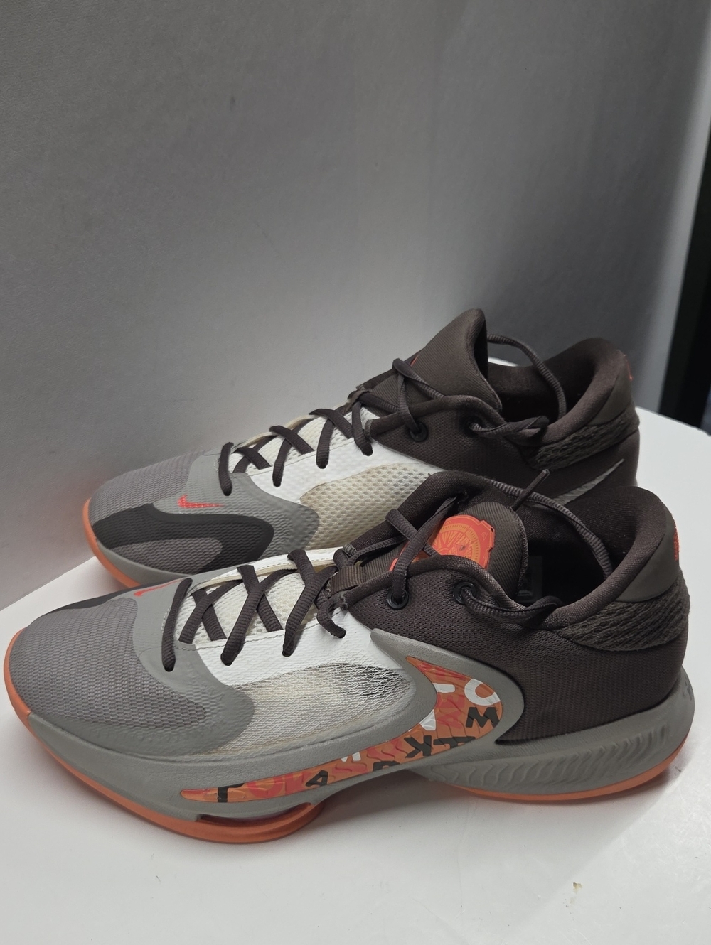 Nike Zoom Freak 4 'Letter Bros' Ironstone/Orange Trance Mens Shoes Size 9.5